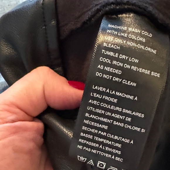 We the free size 30 Stylish Black Leather like Trousers never worn - Picture 8 of 8